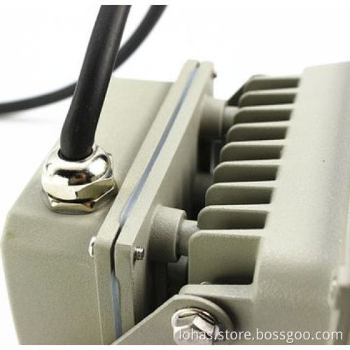 LED Floodlight with 10W Power, 85 to 265V AC, Attractive Design, 2-year Warranty,long lifespan